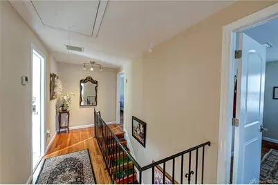 335 Landing Avenue, Smithtown, NY 11787 - Photo 19