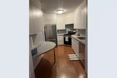 2 Bay Club Drive #8V, Bayside, NY 11360 - Photo 3