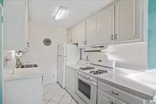 199-07 17th Ave, Bayside, NY 11360 - Photo 7