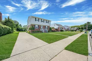 508 Chamberlin St, East Meadow, NY 11554 - Photo 3