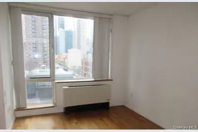 635 W 42nd Street #5F, New York, NY 10036 - Photo 7