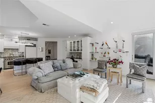 23 Hathaway Ln, Manhasset, NY 11030 - Photo 9