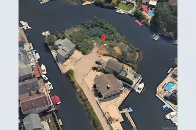 6 Island Plaza, Bellmore, NY 11710 - Photo 1