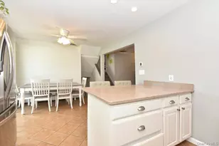 359 Park Ln, Massapequa Park, NY 11762 - Photo 13