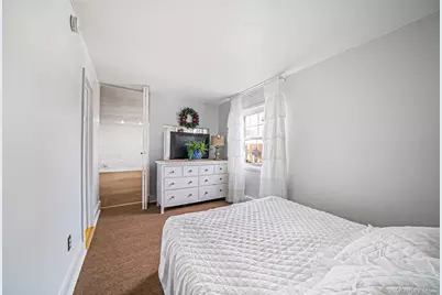 460 Old Town Road #5L, Port Jefferson Station, NY 11776 - Photo 11