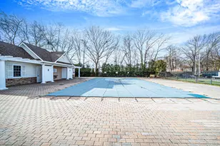 460 Old Town Rd, Port Jefferson Station, NY 11776 - Photo 17