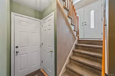 20 Mountainview Avenue, Airmont, NY 10901 - Photo 27