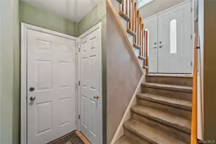 20 Mountain View Ave, Airmont, NY 10901 - Photo 27