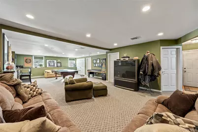 20 Mountainview Avenue, Airmont, NY 10901 - Photo 29