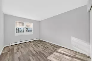 4 Colonial Rd, Beacon, NY 12508 - Photo 11