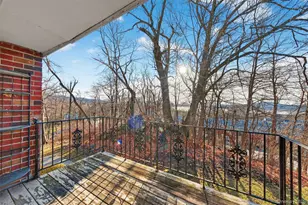 4 Colonial Rd, Beacon, NY 12508 - Photo 5