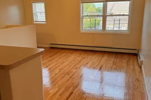 138-06 219th St, Springfield Gardens, NY 11413 - Photo 3