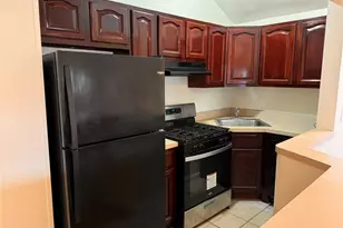 138-06 219th St, Springfield Gardens, NY 11413 - Photo 1