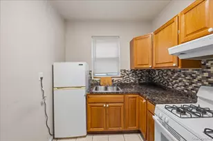 2953 Harding Ave, Bronx, NY 10465 - Photo 13