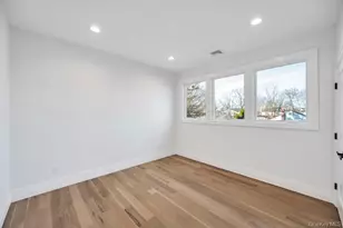 61 Stephen Dr, Plainview, NY 11803 - Photo 29