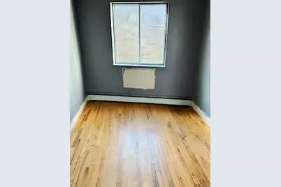 1987 Cruger Avenue, Bronx, NY 10462 - Photo 9