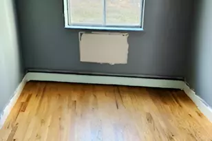 1987 Cruger Ave, Bronx, NY 10462 - Photo 9