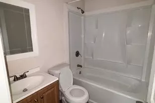 202 Clark St, Brentwood, NY 11717 - Photo 11