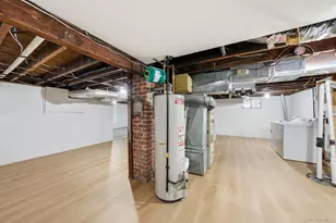 2489 Beltagh Ave, Bellmore, NY 11710 - Photo 15