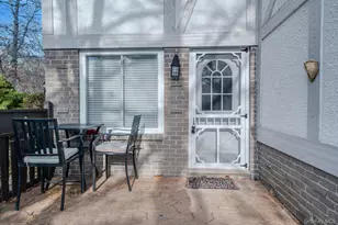 586 Blue Ridge Dr, Medford, NY 11763 - Photo 3