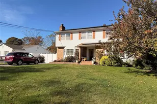 737 3rd St, Ronkonkoma, NY 11779 - Photo 3