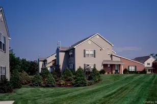 13 Neal, South Setauket, NY 11720 - Photo 3