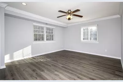 292 Lake Pointe Drive #292, Middle Island, NY 11953 - Photo 3