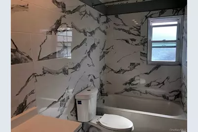 563 Albemarle Place, Cedarhurst, NY 11516 - Photo 21