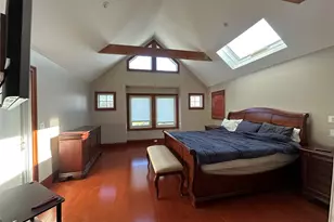 183 Tahlulah Ln, West Islip, NY 11795 - Photo 23