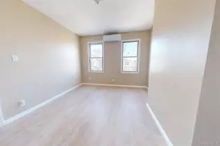 95-61 115th St, Richmond Hill, NY 11419 - Photo 9