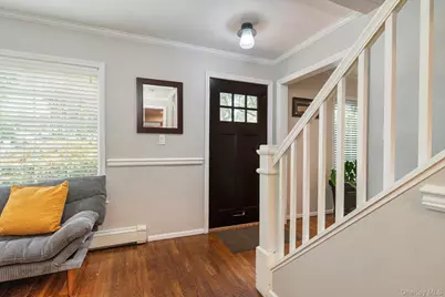 151 Milburn Lane, East Hills, NY 11577 - Photo 15