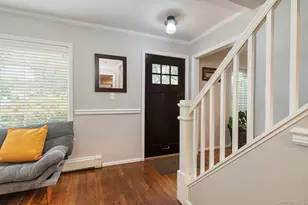 151 Milburn Ln, East Hills, NY 11577 - Photo 15