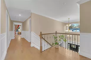 76 Northern Pkwy W, Plainview, NY 11803 - Photo 25