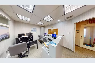 1718 E 17th Street #1, Brooklyn, NY 11229 - Photo 3