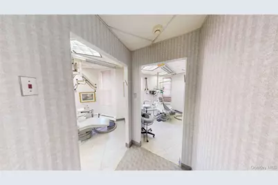 1718 E 17th Street #First floor, Brooklyn, NY 11229 - Photo 7