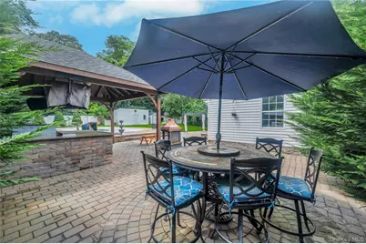 8 Brenner Road, Coram, NY 11727 - Photo 15