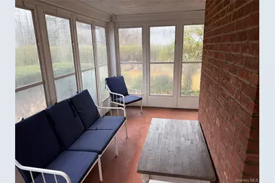 9 Center Street, Glen Cove, NY 11542 - Photo 15