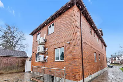 27-09 Utopia Parkway, Flushing, NY 11358 - Photo 19