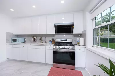 223-36 65th Avenue #2A, Bayside, NY 11364 - Photo 11