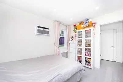 223-36 65th Avenue #2A, Bayside, NY 11364 - Photo 17