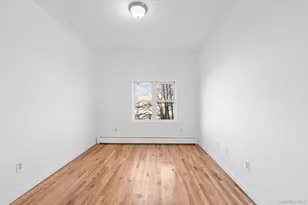 140-27 Coombs St, Springfield Gardens, NY 11413 - Photo 19