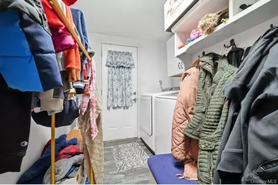 377 Deer Road, Ronkonkoma, NY 11779 - Photo 25