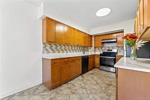 61-50 219th St, Bayside, NY 11364 - Photo 3