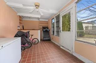 422 Cedarhurst Ave, Cedarhurst, NY 11516 - Photo 23