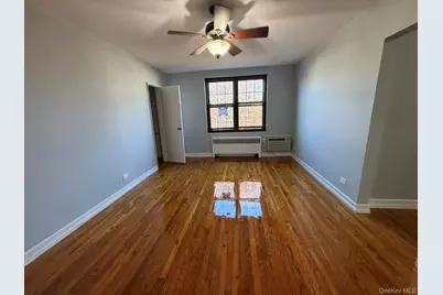 70-43 Park Drive East B, Kew Gardens, NY 11367 - Photo 7