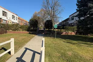 70-43 Park Dr East B, Kew Gardens, NY 11367 - Photo 9