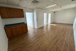 3800 E Tremont Ave, Bronx, NY 10465 - Photo 1