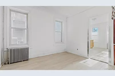6424 Madison Street, Ridgewood, NY 11385 - Photo 3