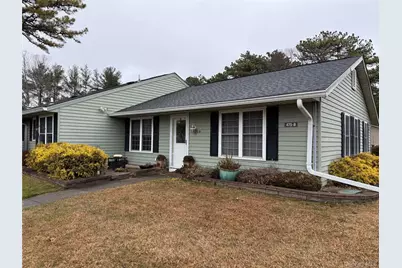 475 Darwen Drive #B, Ridge, NY 11961 - Photo 19