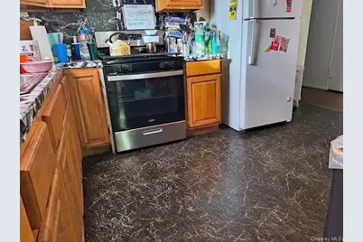 3315 Radcliff Avenue, Bronx, NY 10469 - Photo 15